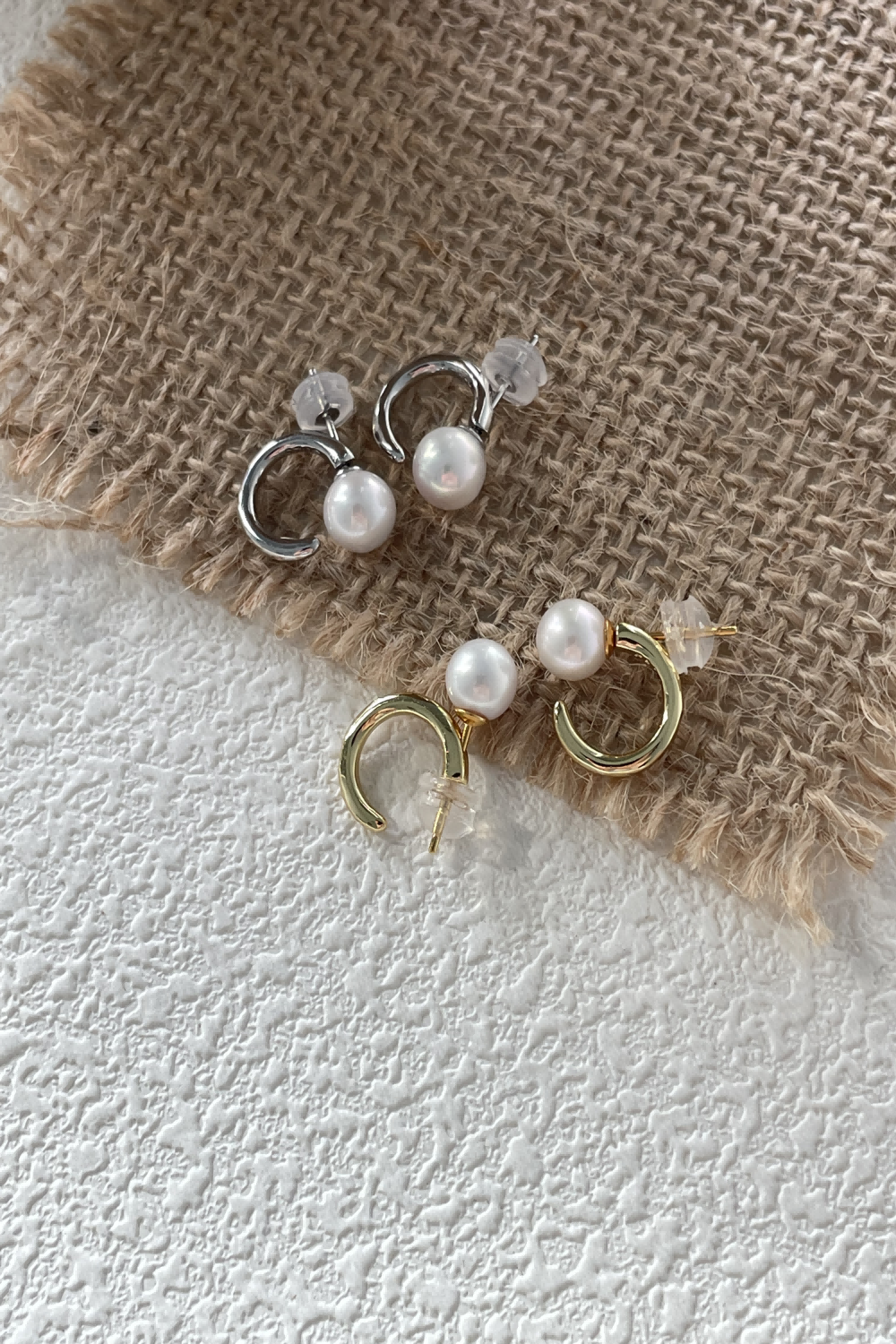 C-Shaped Pearl Earrings 479